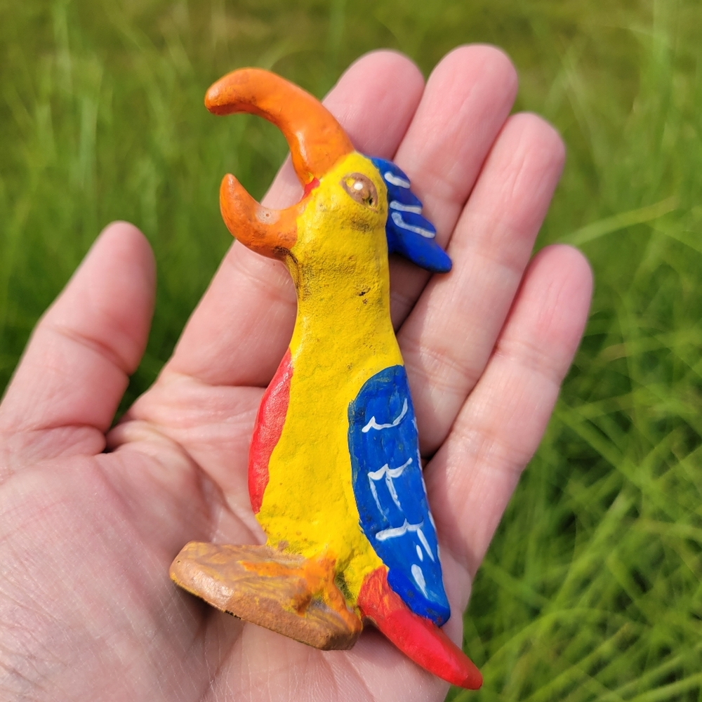 Vintage Cast Iron Parrot Bottle Opener ~ Tiki ~ Tropical ~ Bar Cart ~ Retro